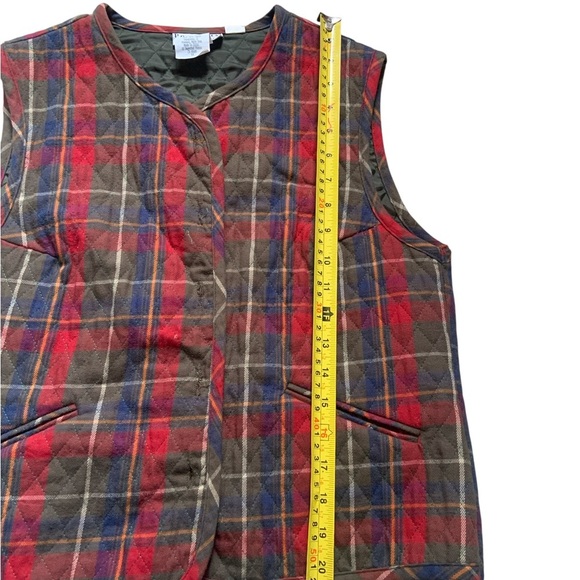 Northern Isles Vintage Plaid Vest – Medium - Picture 5 of 7